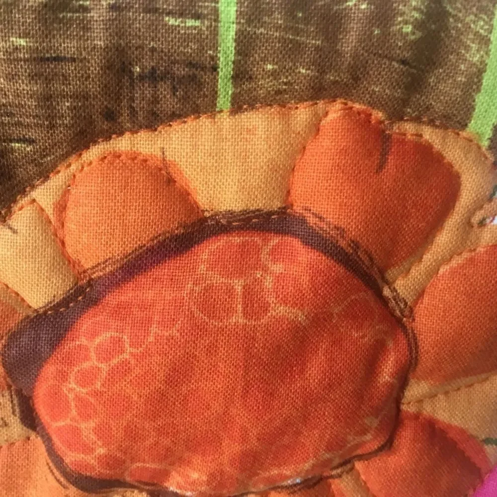 NWT. Hand Crafted Bright Poppies Quilt
